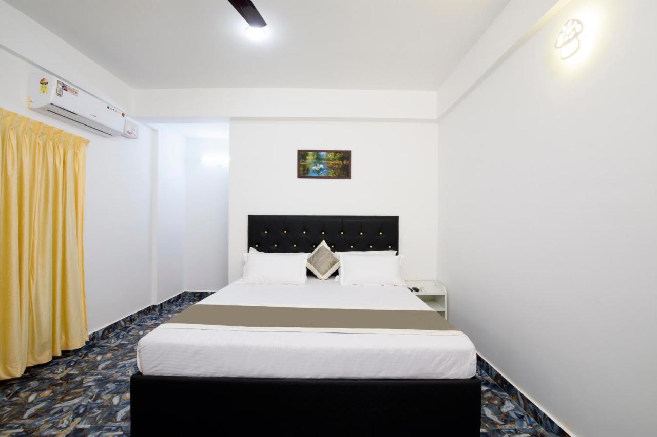Hotel Flying Goa Calangute Exterior photo